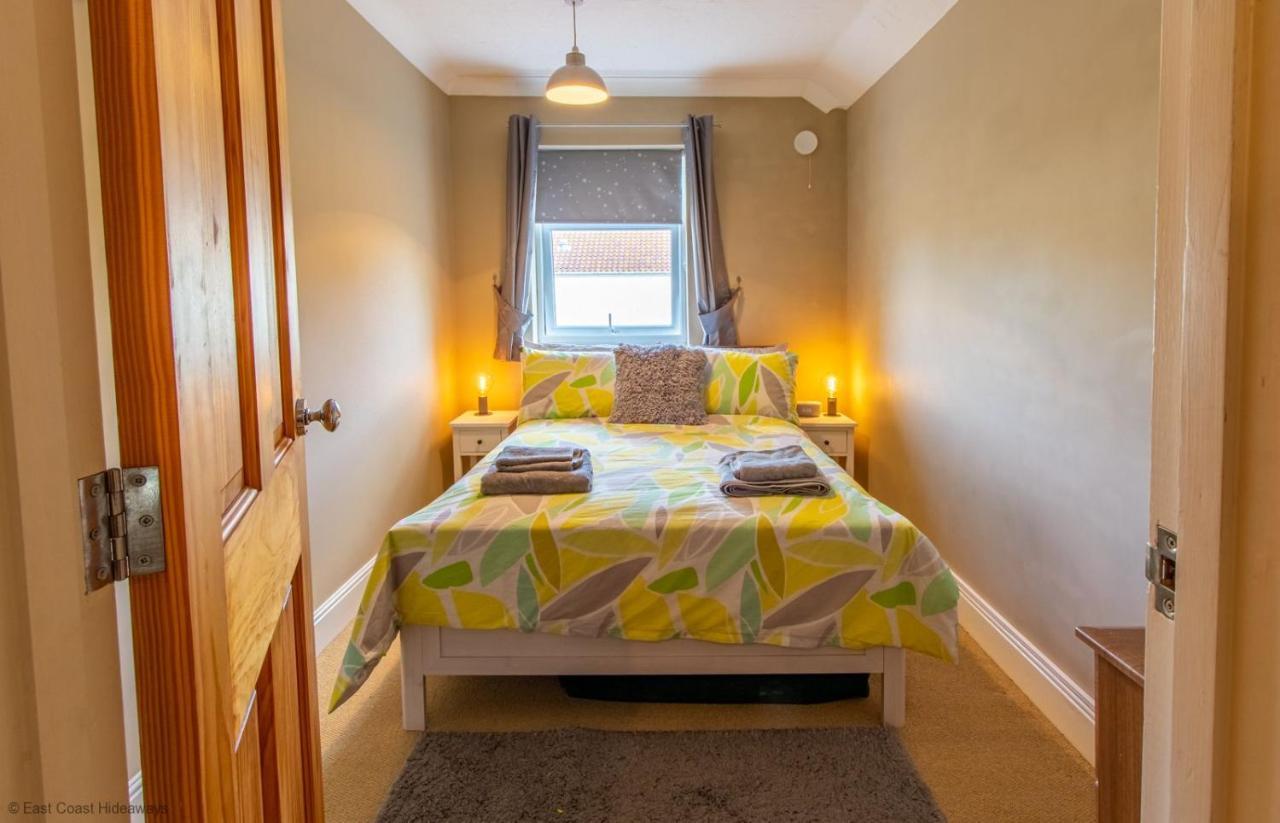 Modern Coastal Home Sleeping 5 - 2 Minute Walk To Pakefield Beach, Suffolk Extérieur photo